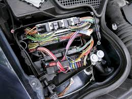 See U3892 repair manual